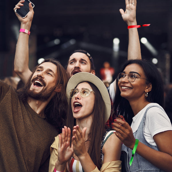 Wristbands in action 5