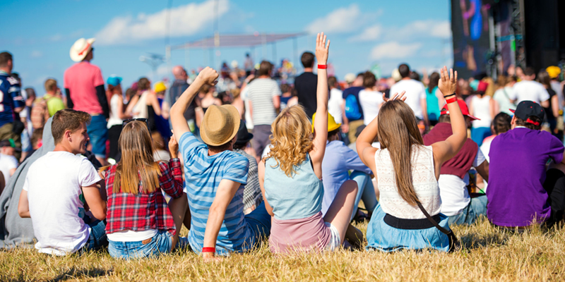 festival-crowd_1000.png festival-crowd_1000.png